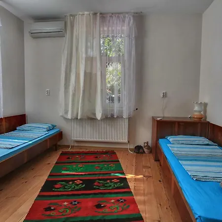Retro & Friendly Old Town House With A Garden Dom wakacyjny Płowdiw
