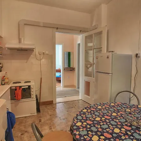 Retro & Friendly Old Town House With A Garden Płowdiw
