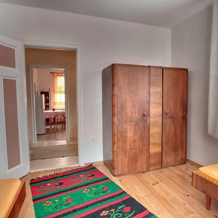 Retro & Friendly Old Town House With A Garden Dom wakacyjny